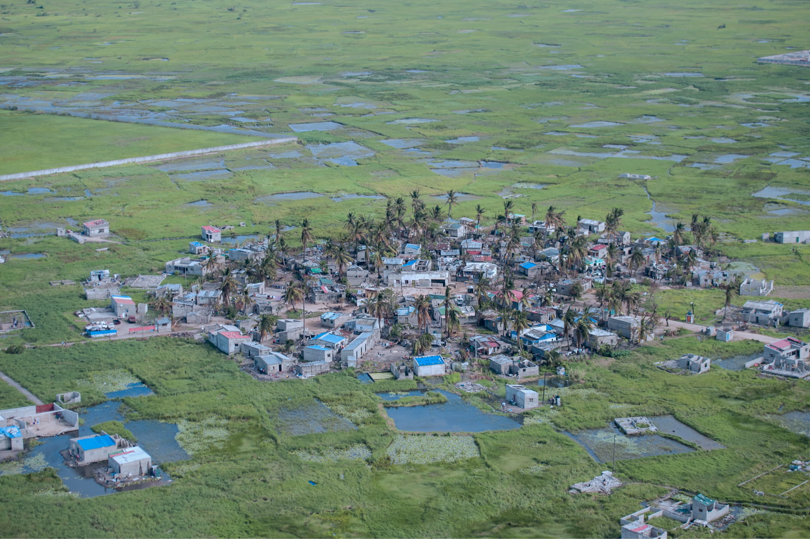 Areas flooded and damaged following cyclone Idai, northwest of Beira. Credit: Christian Jepsen/European Union.